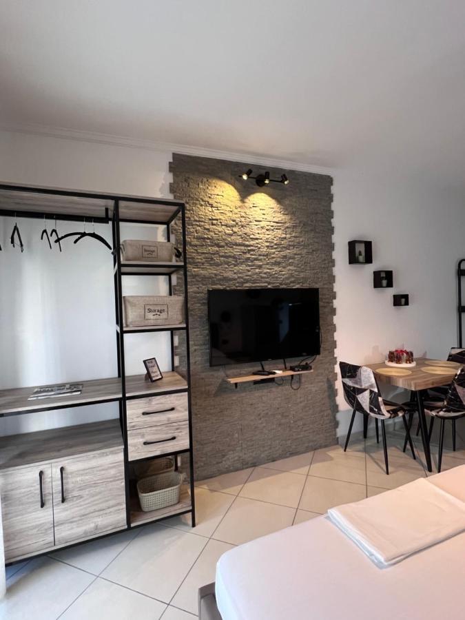 Sunset Apartments Lungomare Wlora Zewnętrze zdjęcie