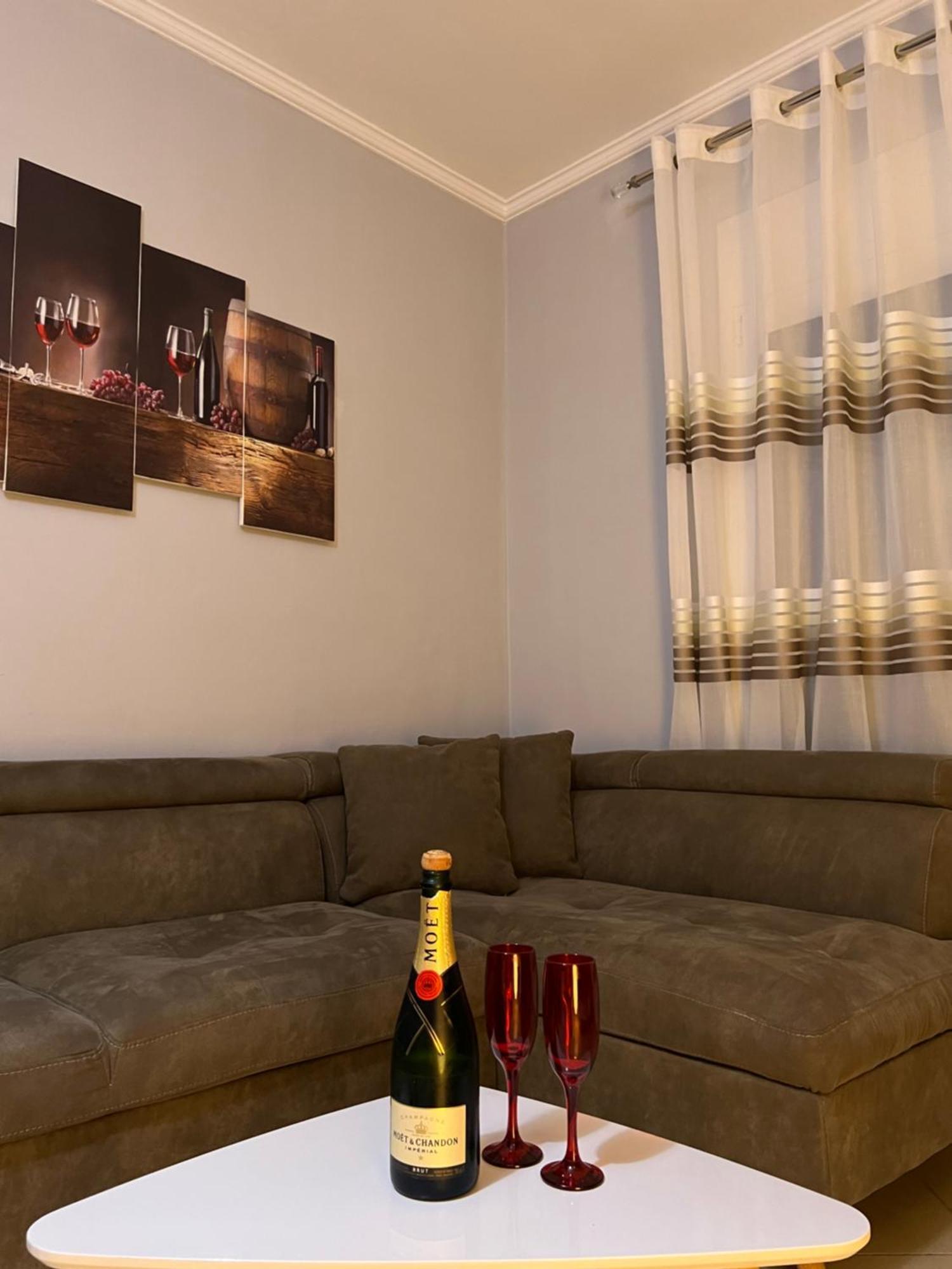 Sunset Apartments Lungomare Wlora Zewnętrze zdjęcie